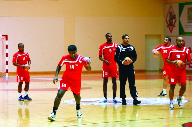 "جانب من تدريبات سابقة لمنتخب اليد"