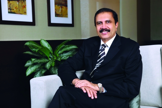 "أزاد موبن"