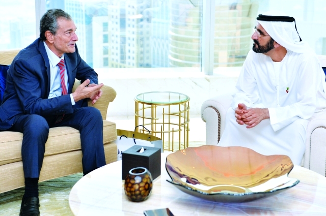 "سموه في حديث مع فاروق شوشة"