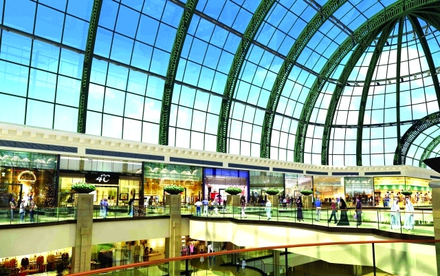 "توسعات ضخمة بمساحات التسوق في دبي والامارات\tمن المصدر"