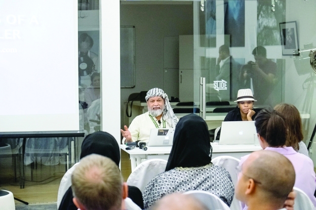 "شاهدول عالم خلال الأمسية من المصدر"