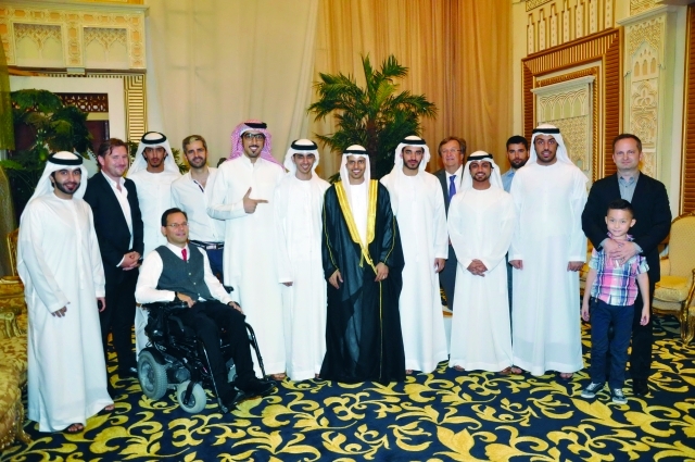 "العريس وزملاء العمل"