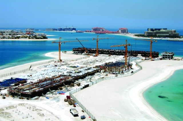 "-\tجانب من الأعمال الإنشائية"
