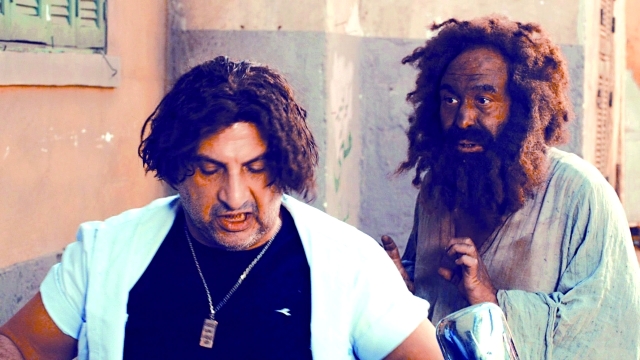 "الحرامي والعبيط"