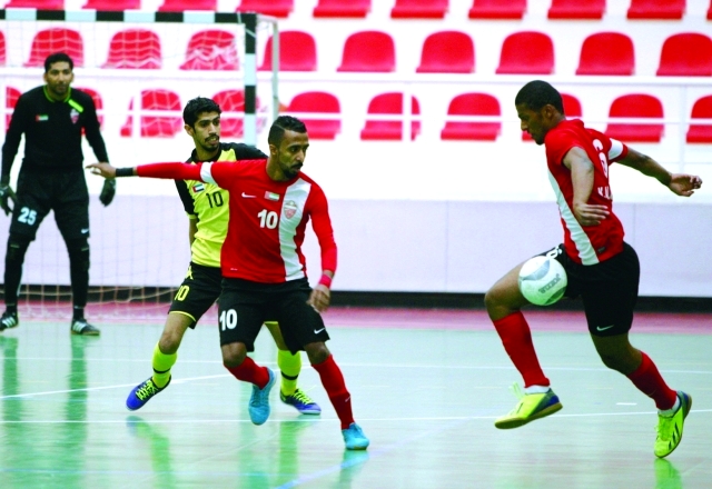 "من مباراة الأهلي والنصر في نصف النهائي البيان"