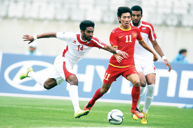 "المنتخب الأولمبي يلاقي كوريا بمعنويات الفوز على فيتنام تصوير: سالم خميس"