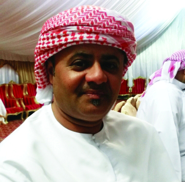 "الوالد خلفان عبدالله"