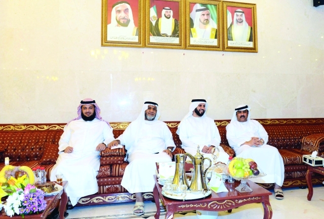 "قنصل عام الدولة في جدة خلال زيارته لمقر مكتب شؤون الحجاجتصوير– البيان"