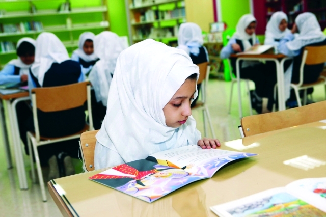 "تلاميذ خلال حصة دراسية \t\tمن المصدر"
