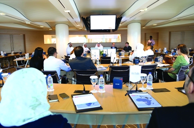 "خلال إطلاق تقرير غرفه دبي حول أفريقيا \t\tتصوير ـــــ حصه اسماعيل"