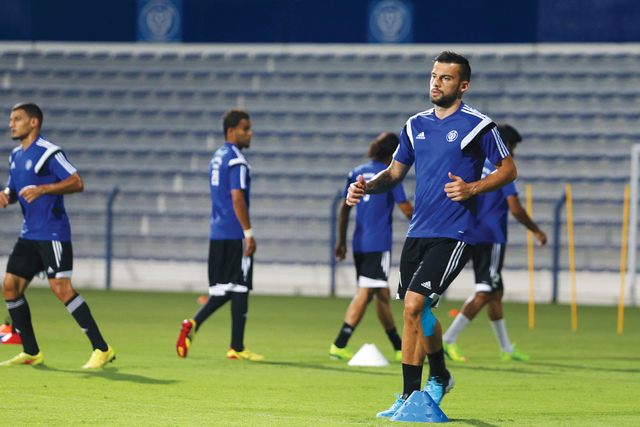 "النصر يتطلع إلى تأكيد سيطرته على الوصل البيان"