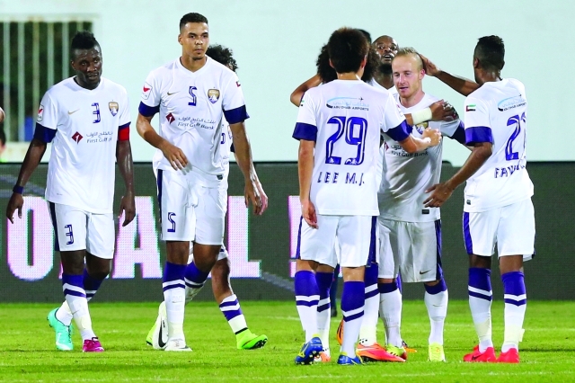 "جانب من لقاء الإياب بين الزعيمينالبيان"