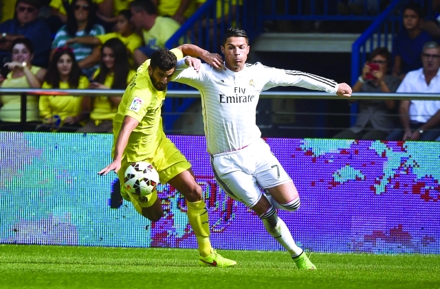 "نجوم ريال مدريد في دبي ديسمبر المقبلأ . ف ب"