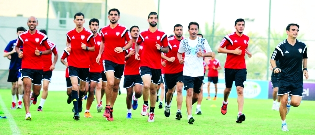 "تمارين قوية لقضاة الملاعب البيان"