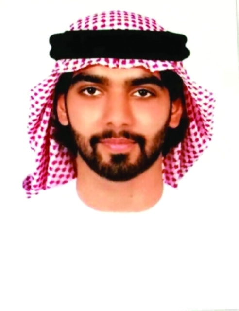 "سيف العجمي: أهم أولويات القيادة توفير الحياة الكريمة للمواطن والاستقرار الأسري"