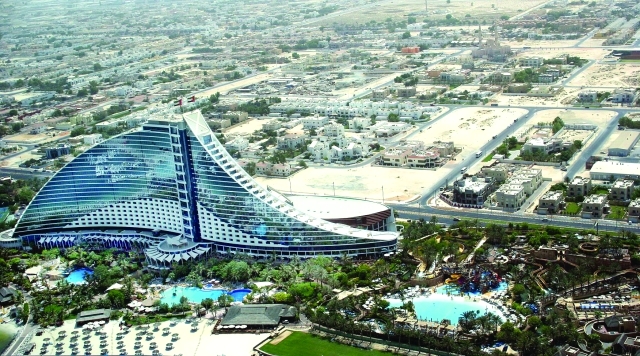"فنادق دبي مستعدة لاستقبال العيد \t من المصدر"