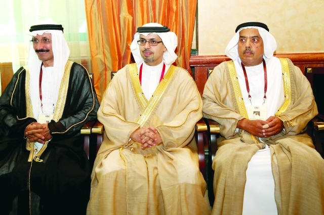 "عبد الرحمن الغرير وحمد بوعميم وسلطان بن سليم"