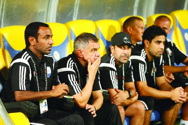 "أنيل كرابيج الكرواتي مدرب فريق الظفرة"