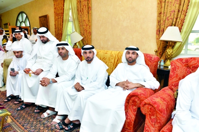 "خليفة سليمان وسلطان السبوسي وفايز السعيد وحسين الجسمي ومروان الحل"