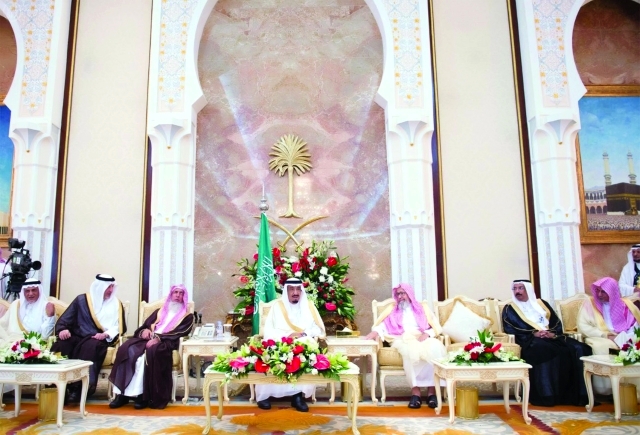 "ولي العهد مستقبلاً العلماء وقادة القطاعات العسكرية في أمن الحج \t\t\t\t\t\t\t\t\t واس"