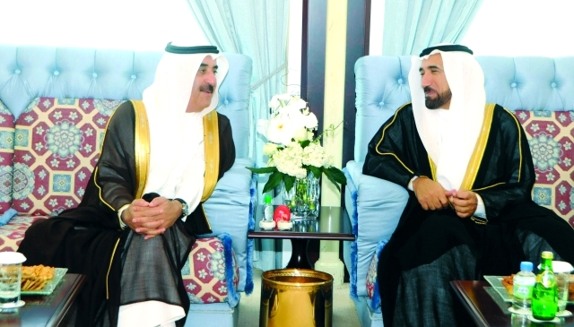 ".. وسموه يتلقى تهاني سيف الشعفار                                            وام"