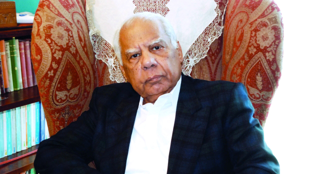 "حازم الببلاوي"