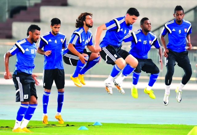 "الأبيض يستعد لمباراته الودية أمام أستراليا غداًالبيان"