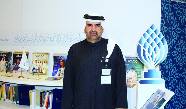 "جمال بن حويرب في جناح المؤسسة في «فرانكفورت للكتاب»البيان"