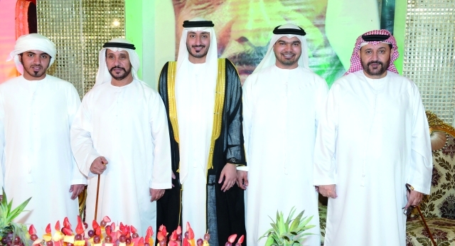 "العريس ووالده وسعود المصعبي والأصحاب"