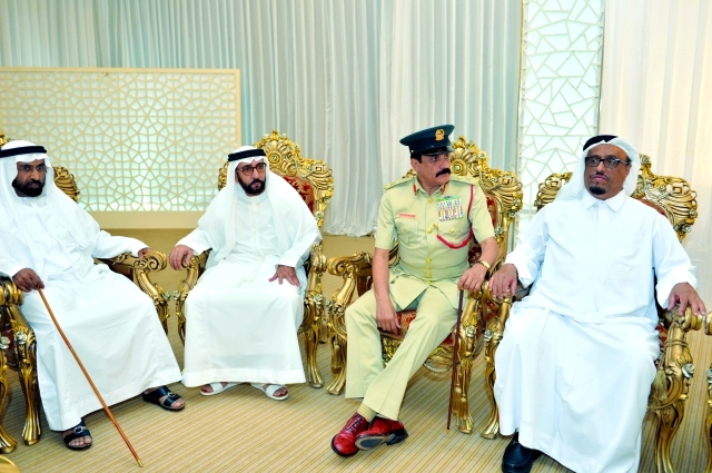 "ضاحي خلفان وخميس المزينة وسعيد الرقباني"