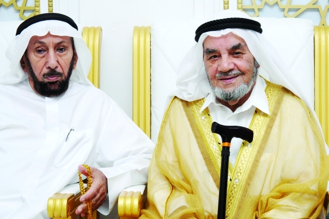 "جد العريس سلمان الصابري وخلفان بن خرباش"