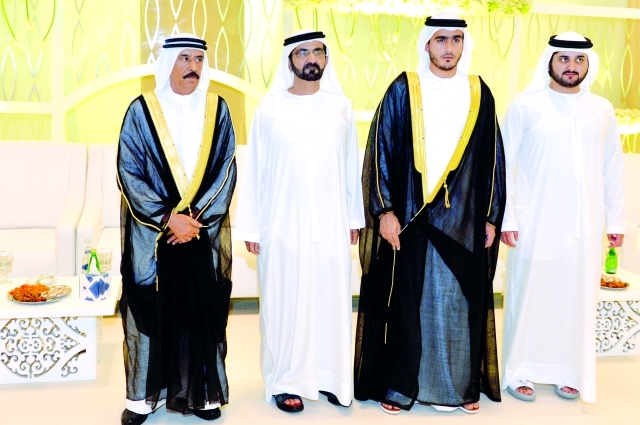 "محمد بن راشد ومكتوم بن محمد وخليفة النابودة ونجله جمعة تصوير- سيف محمد"