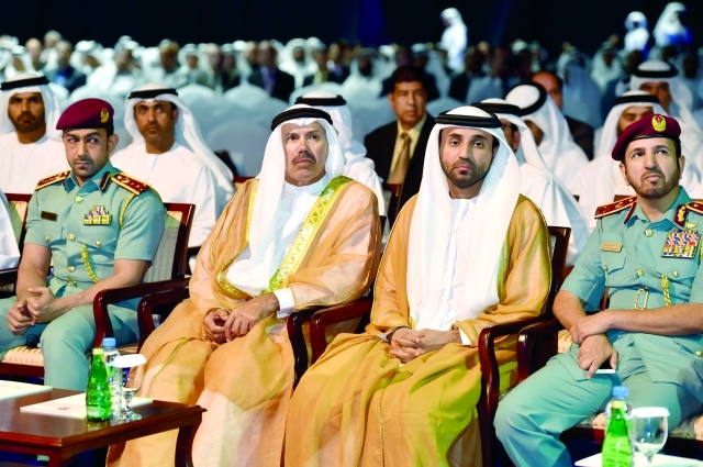 "مصبح الفتان وناصر النعيمي وخليفة سليمان ومحمد بن طحنون"