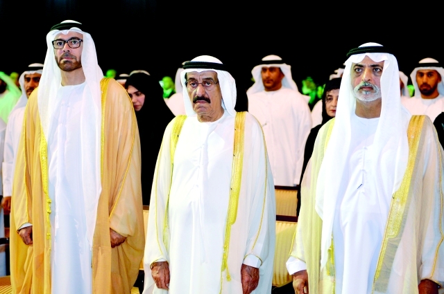 "نهيان بن مبارك ومحمد القرقاوي ومحمد النابودة"