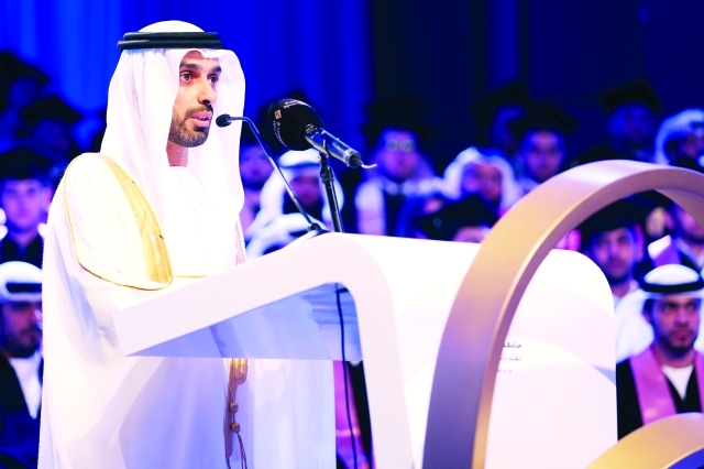 "أحمد بن حميد النعيمي يلقي الكلمة نيابة عن الحاكم"