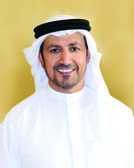 "طارق سلطان بن خادم"