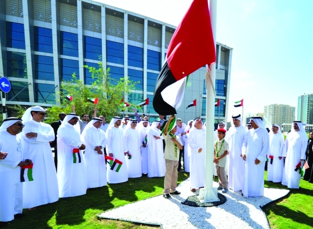 "إبراهيم عبد الملك والمدفع والدوسري يحتفلون بالمناسبة"