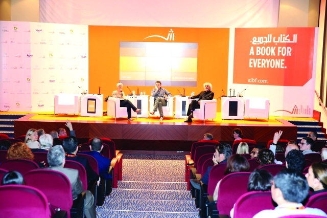 «الشارقة الدولي للكتاب».. عرس الثقافة 33