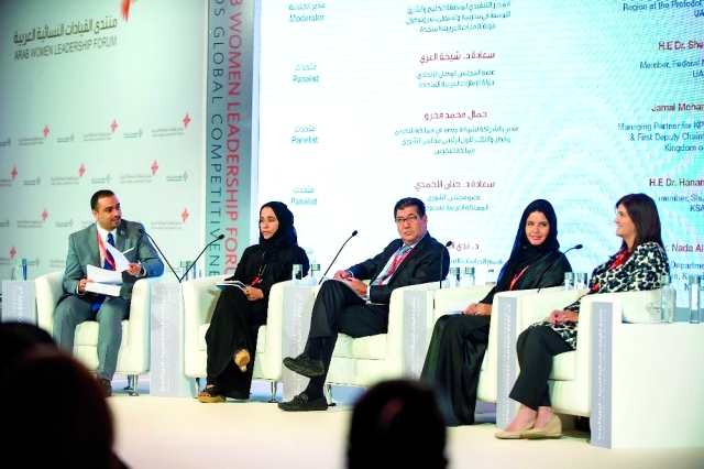 تنامي المشاركة النسائية في المجالس الوطنية والبرلمانات