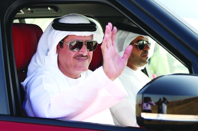 "سلطان بن حمدان آل نهيان يتابع السباقات\t البيان"