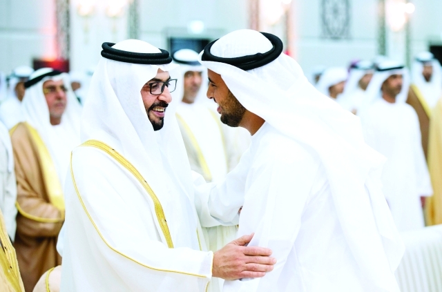 "حمدان بن زايد يتقبل تهاني ذياب بن محمد بن زايد"