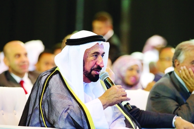 "سلطان القاسمي خلال مداخلته في ندوة عادل إمام"