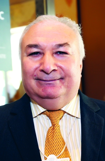 "مصطفى العاني"