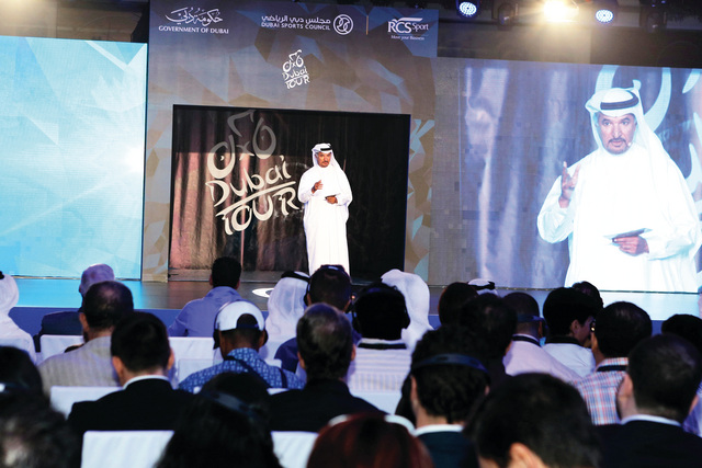 "سعيد حارب خلال حديثه في المؤتمر الصحفي"