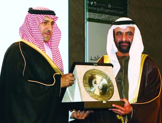 "خلال تكريم سفير الدولة لدى المملكة"