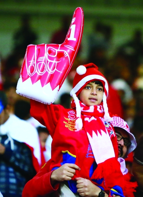 "جماهير الأحمر تنتظر الأفراح البيان"