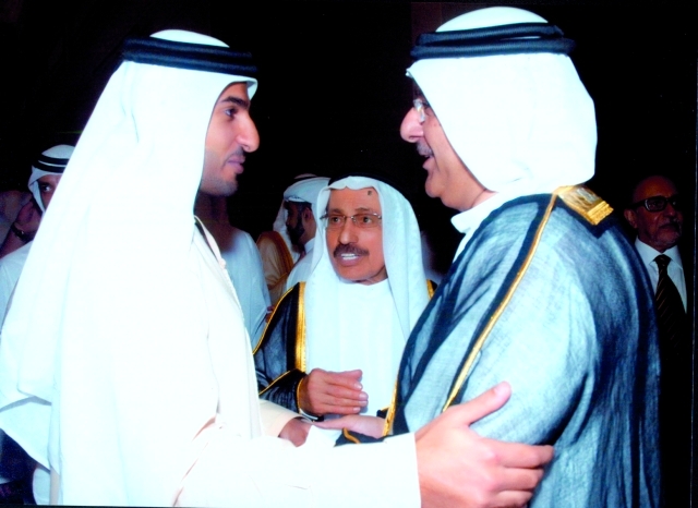 "راشد بن حميد وفي استقباله إلياس كلداري بحضور محمد الزرعوني"