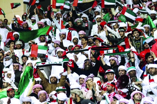 "جماهير الإمارات تتطلع إلى احتفاظ الأبيض باللقب الخليجي\t البيان"