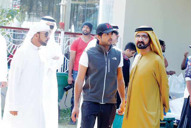 "محمد بن راشد وحمدان بن محمد في حديث عن سباق كأس تحدي القدرة البيان"
