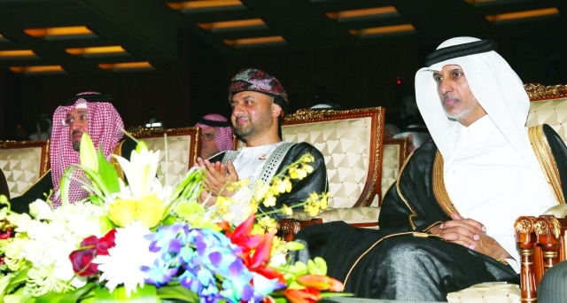 "البوسعيدي خلال حضور الحفل"